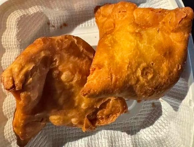 Veg. Samosa.