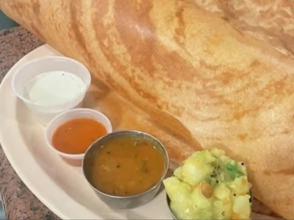 CHEESE PLAIN DOSA.